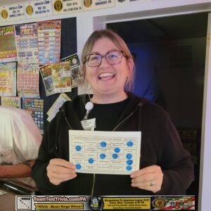 Music Bingo in Wyomissing PA at Sly Fox Taphouse, Mungo Music Bingo Winner at Sly Fox Taphouse in Wyomissing